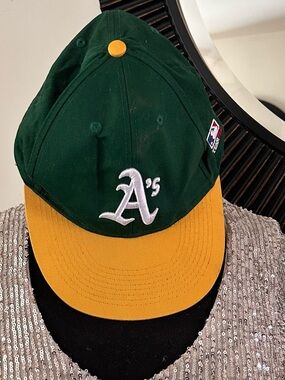 “NWOT” OC SPORTS TEAM MBL OAKLAND A’s CAP